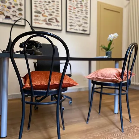 Gasthof L'antica Casa Sui Lungarni Di 4*